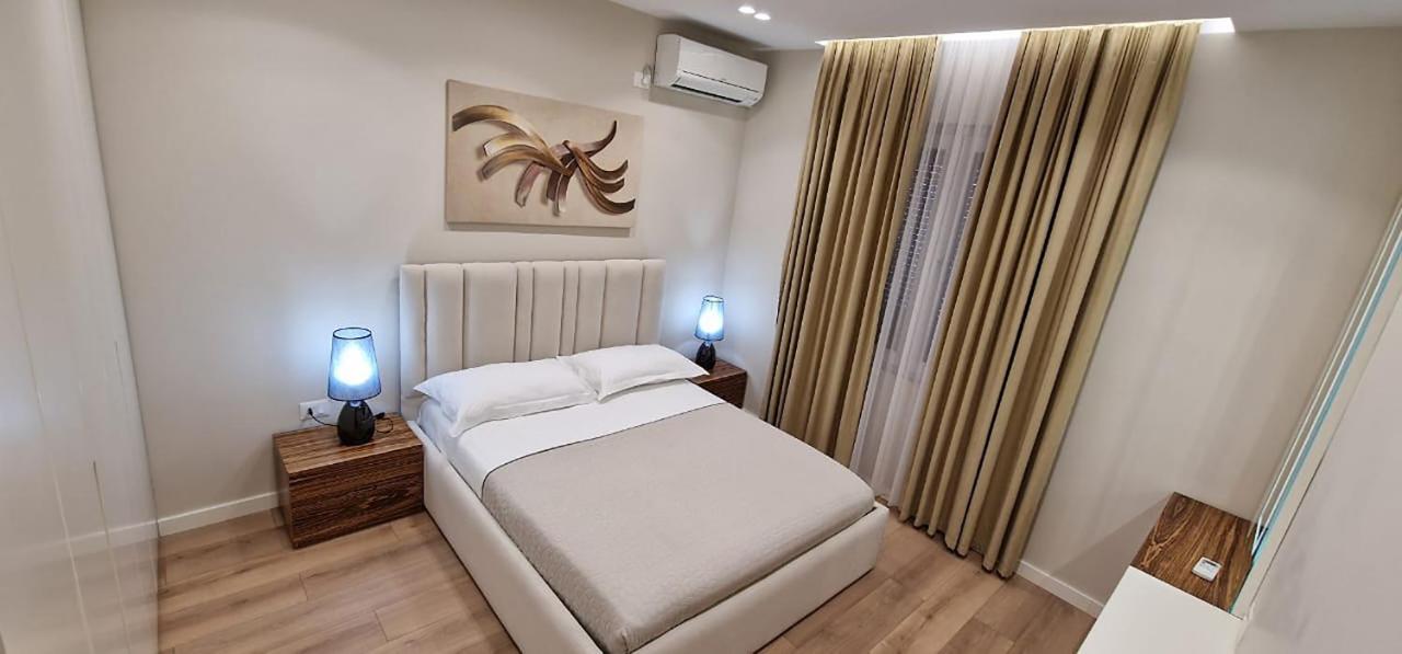 Arkle Apartment 1 ティラナ エクステリア 写真
